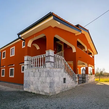 Appartement With Parking Space Loborika, Pula - 27691 Loborika